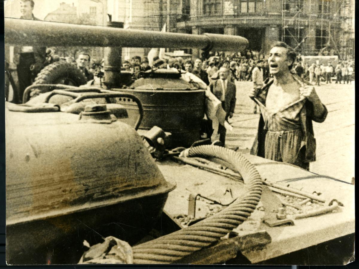 Archival photo from the Josef Josten Papers